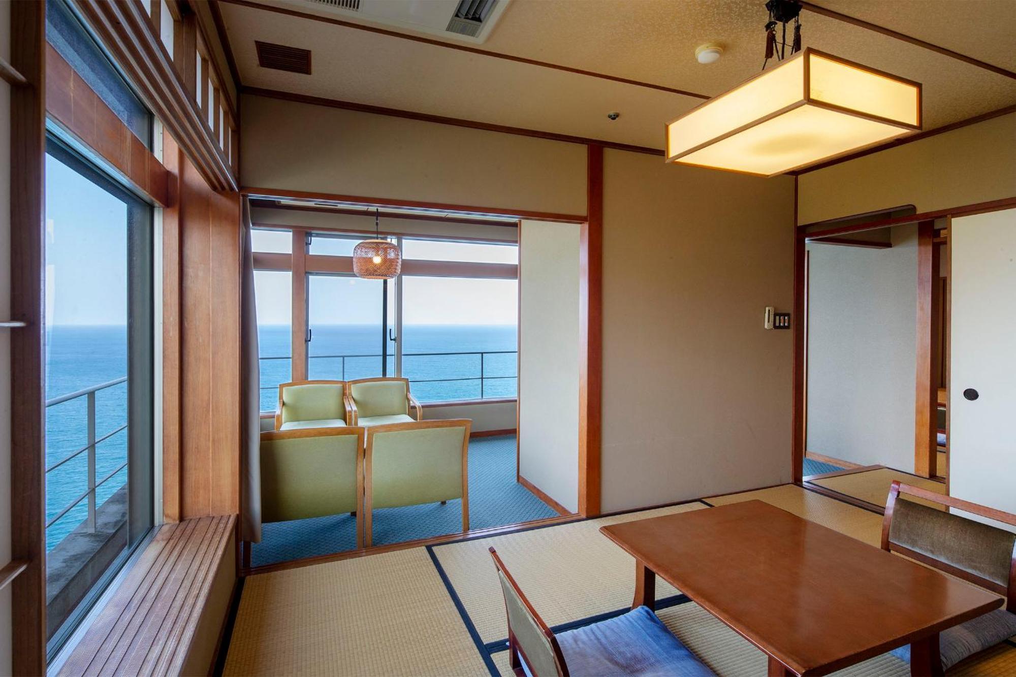 Hotel Urashima Кацуура Екстериор снимка